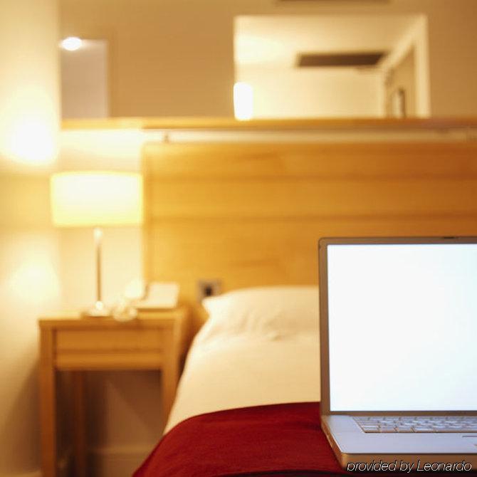 Clarion Hotel Suites Limerick Junction Buitenkant foto